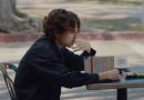 Doctors Warn of Secondhand Smoke Exposure from Kissing Timothée Chalamet￼