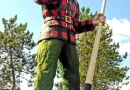 Woman Describing Her Type Accidentally Just Describes Paul Bunyan With Scary Accuracy